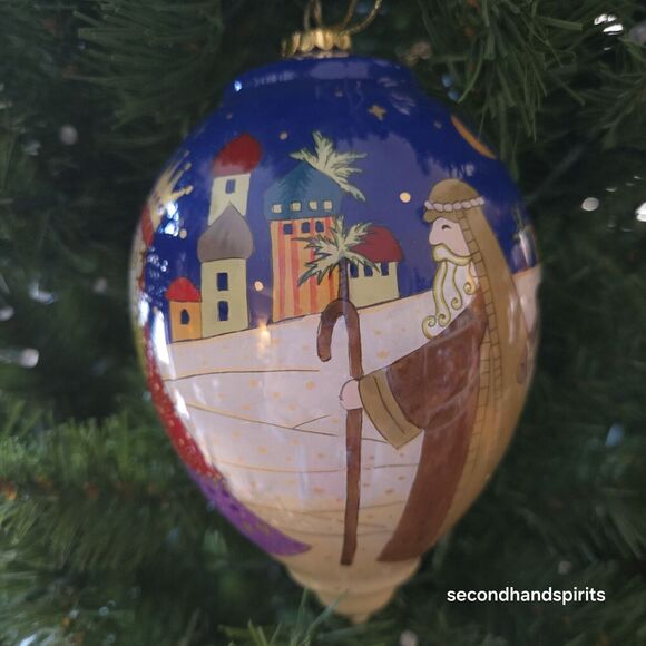 LI BIEN 3 KINGS ORNAMENT BOX  2012 CHRISTMAS GLASS Reverse Painting Pier 1 - Picture 3 of 8